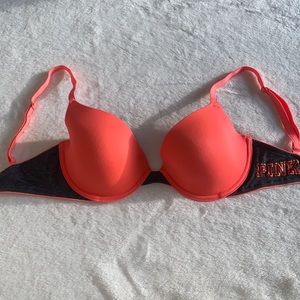 32DD PINK Victoria’s Secret Bra